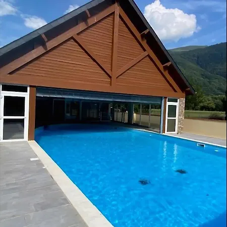 Les Pics D'aran Apartamento *