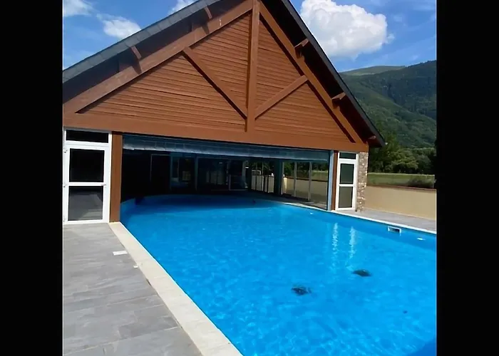 Les Pics D'aran Апартаменты *